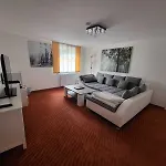 克莱纳科莫多宾馆 酒店 Zorge